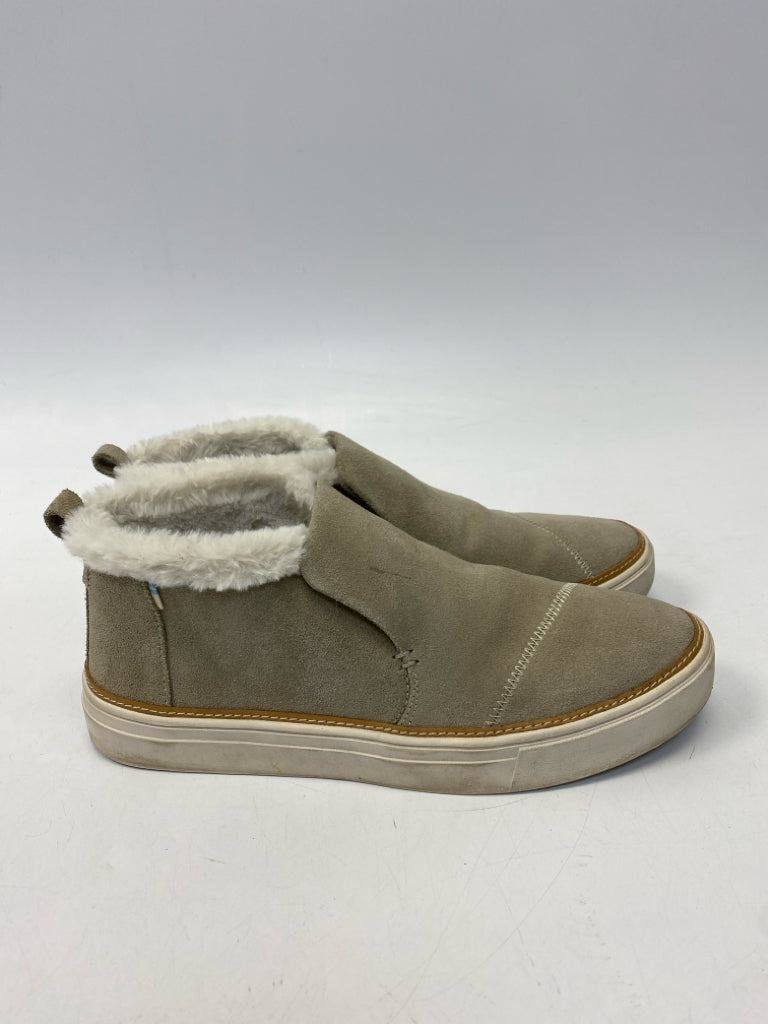 Toms US Shoe Size 9.5 Tan Suede Sneakers