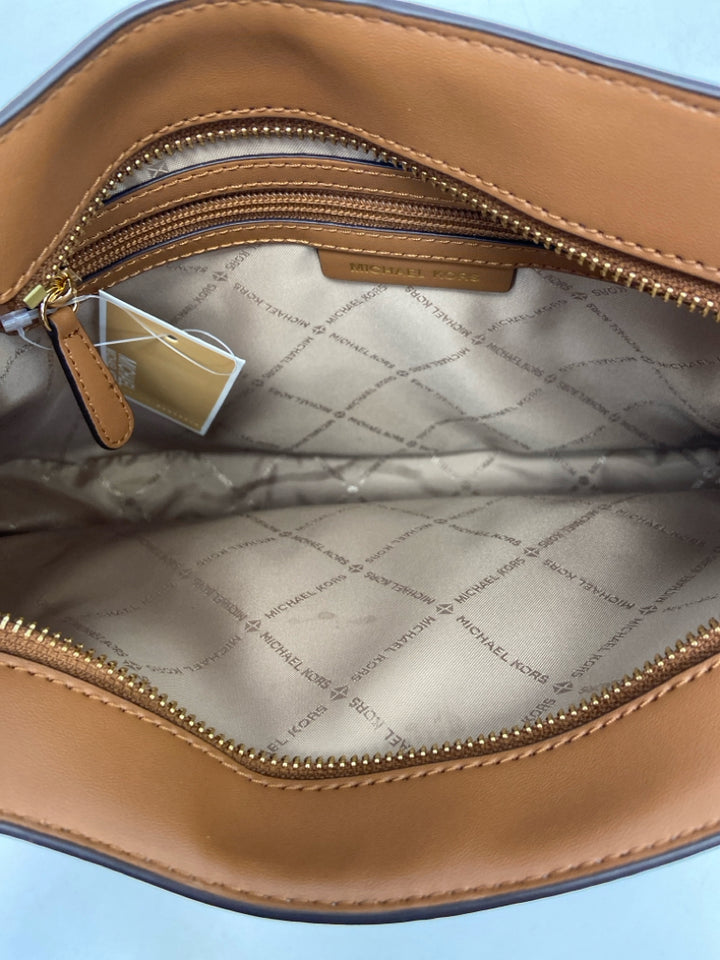 NWT Michael Kors Cream Brown Signature Handbag