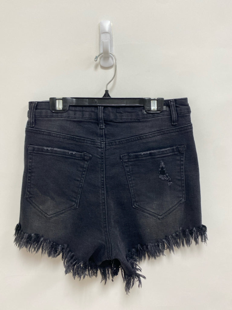 RISEN Size M Black Buttons Fringe Ladies Shorts