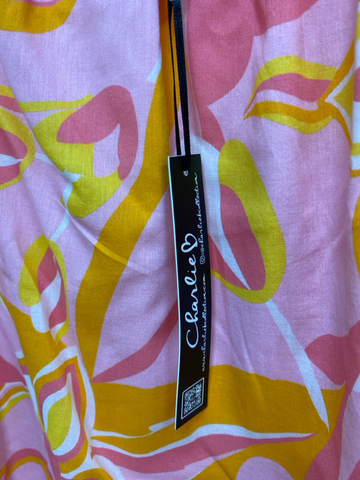 NWT Charlie B Size P Orange/Pink Floral Petite Top