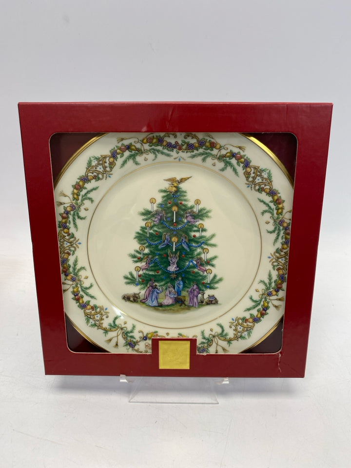 Lenox Cream Green/Multi Christmas Decorative Plate