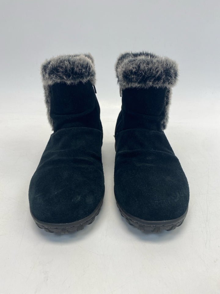 US Shoe Size 8 Black Boots