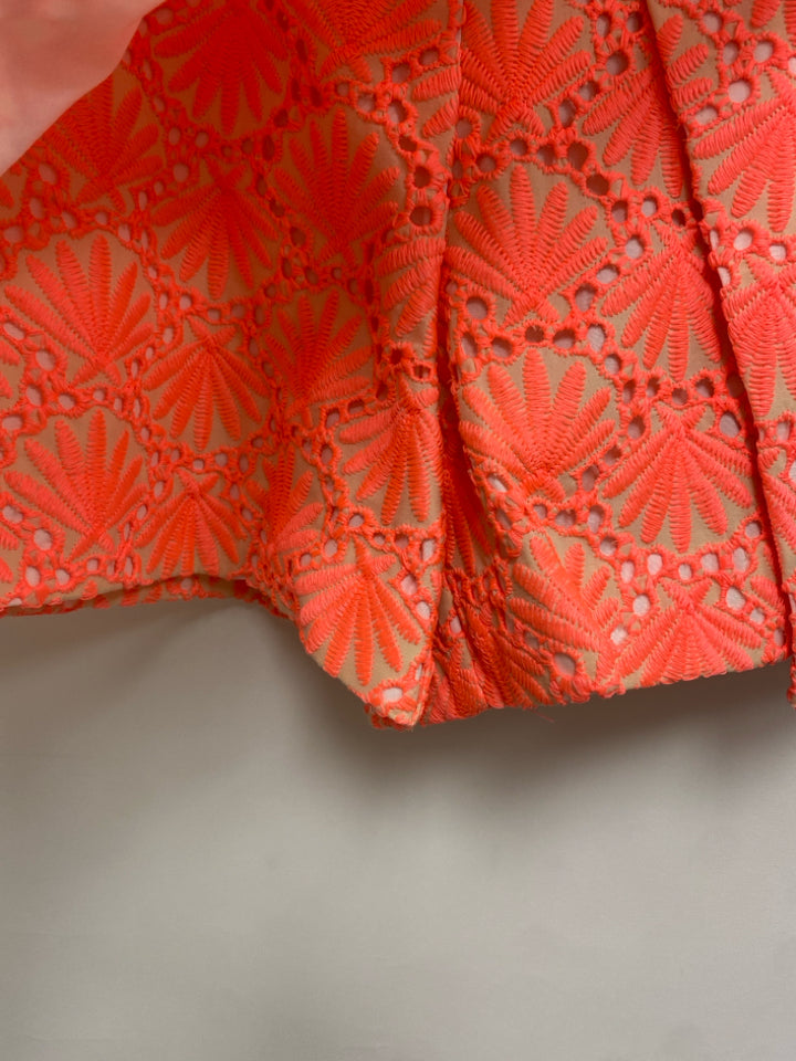 LILLY PULITZER Size 2 Beige Neon Coral Lace Ladies Shorts