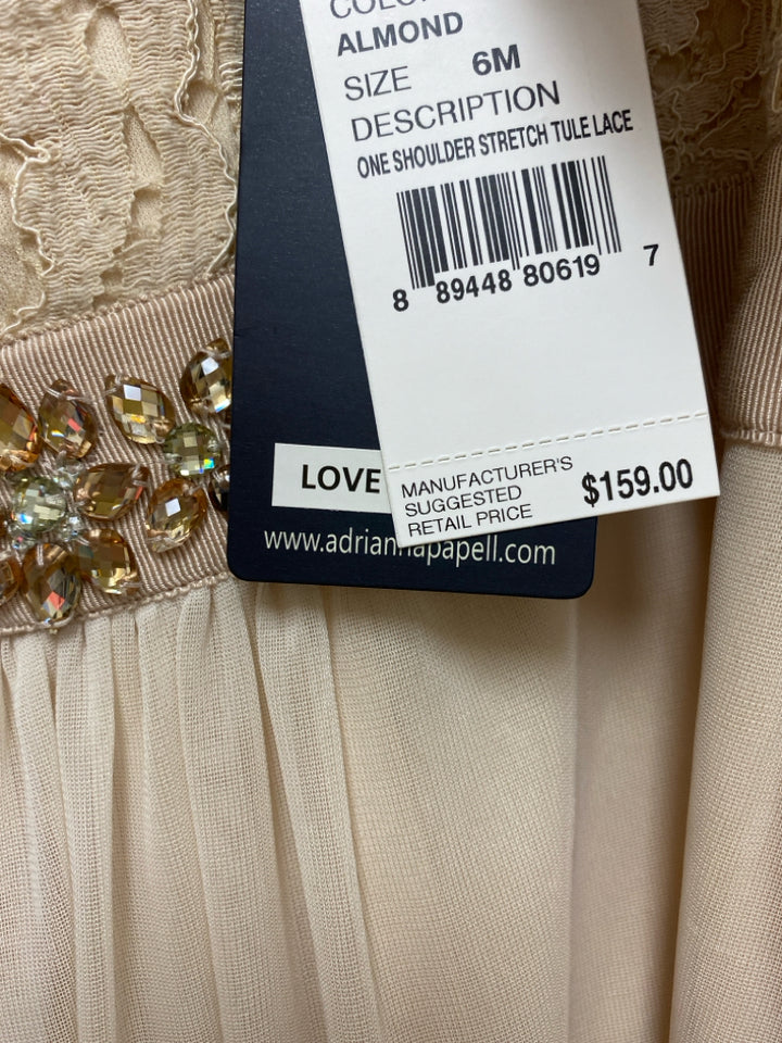 NWT Papell Size 6 Beige Floral Sleeveless Tulle Ladies Dress