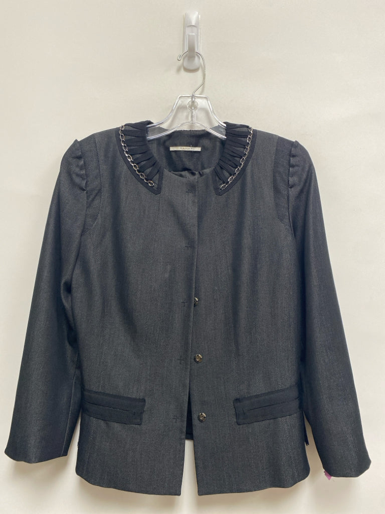 Tahari Size 6 Beige Ruffles Chain Ladies Jacket