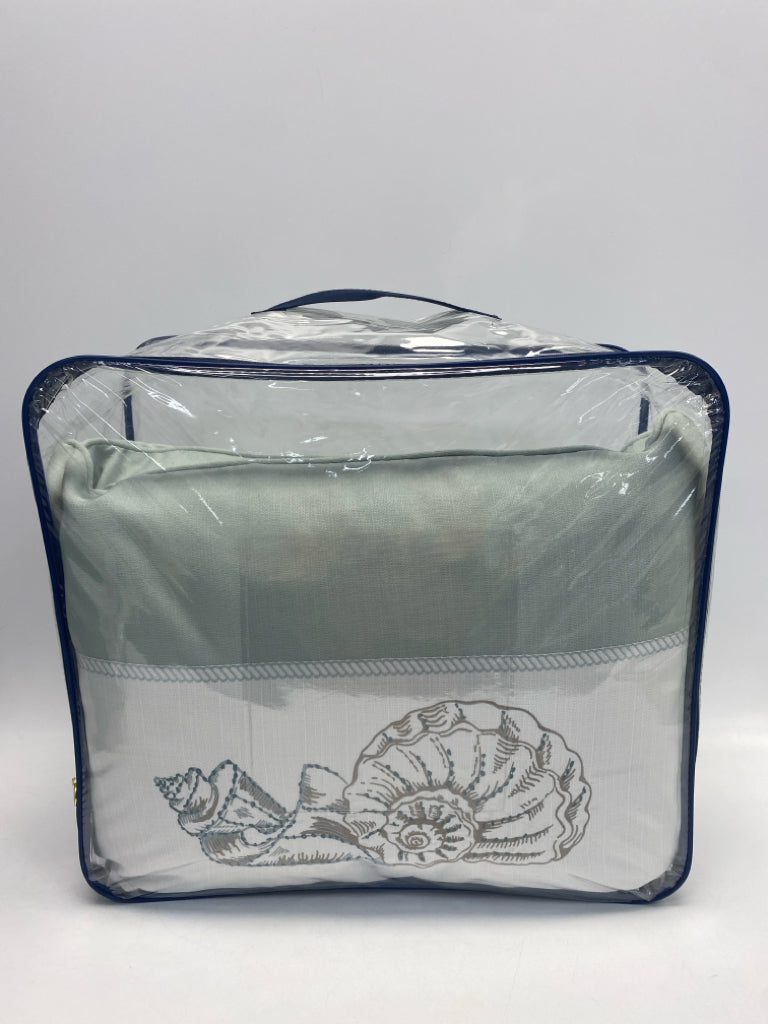 NEW/PKG Sage White Shells Comforter