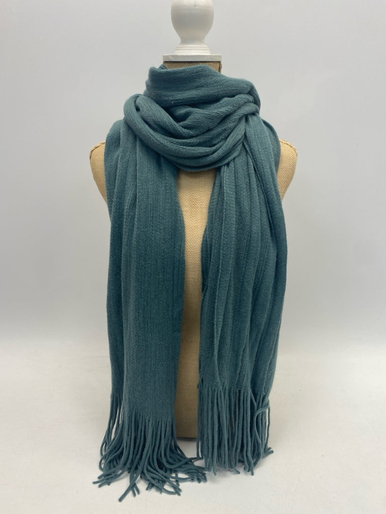 NWT maurices Teal Green Scarf