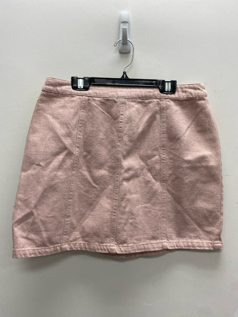 NWT Size L Dusty Pink Denim Ladies Skirt
