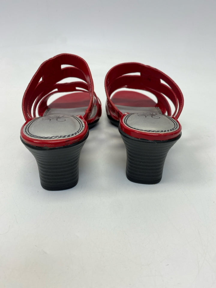 Life Stride  Size 8 Red Patent Sandals