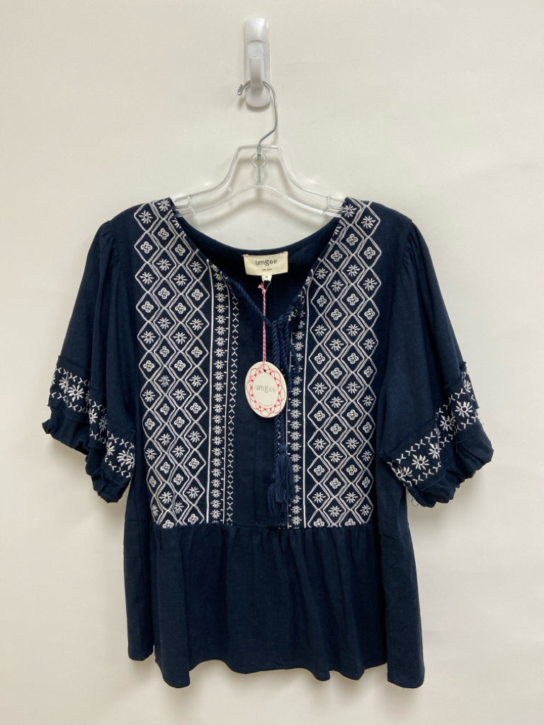 NWT Umgee Size M Navy White Embroidered Linen Blend Ladies Top