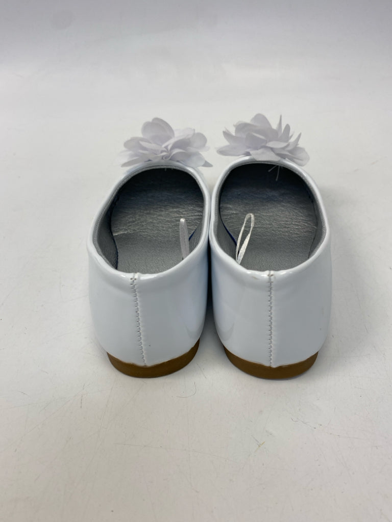 SIZE 11 White Rosette Girl&