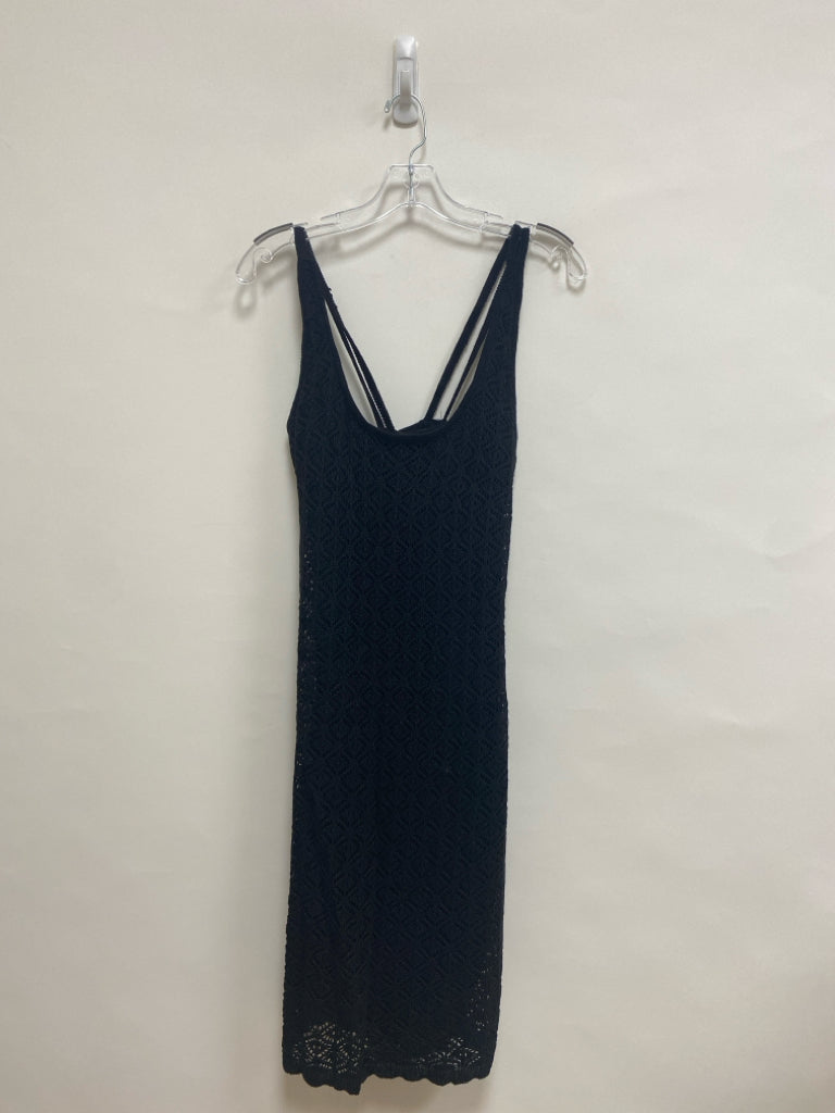NWT Size L Black Sleeveless Crochet Ladies Dress