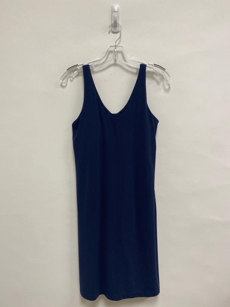Athleta Size M Navy Sleeveless Athletic Dress