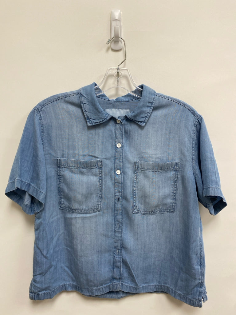 Size XS Light Blue Button Up Ladies Top