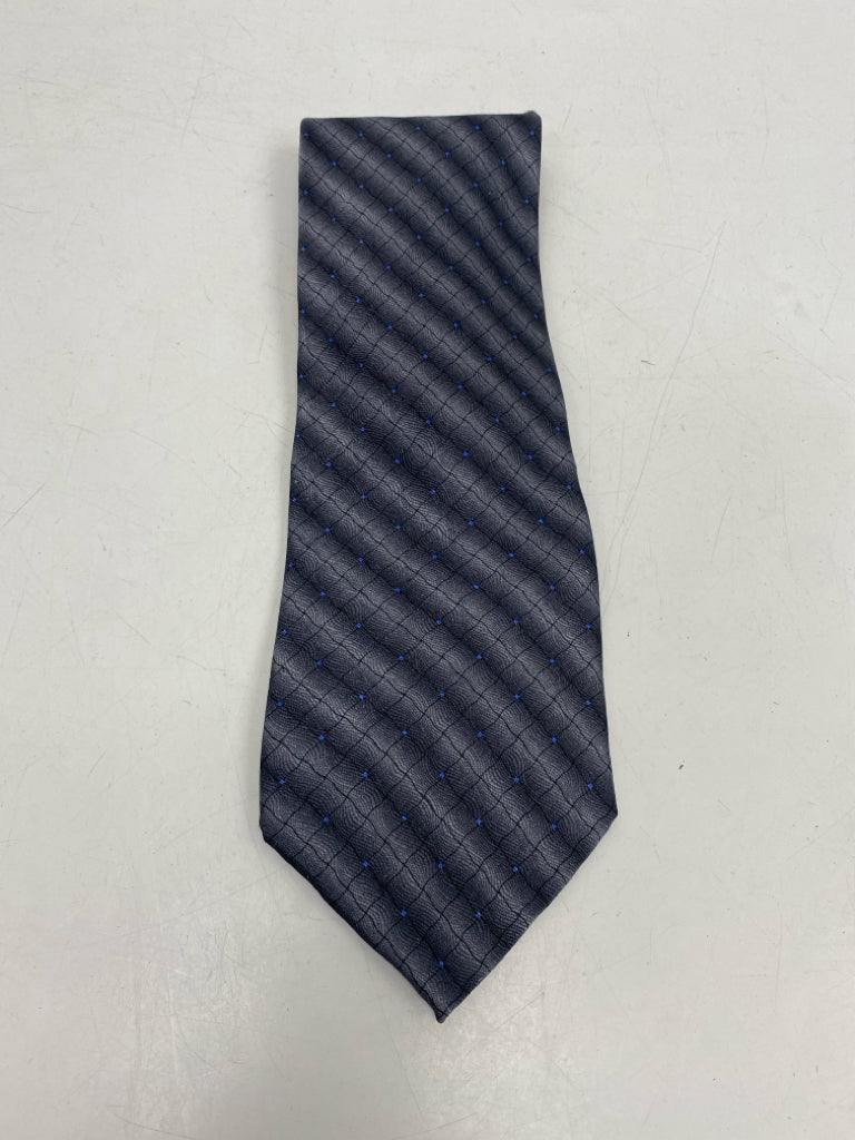 Gray Blue Dots Silk Men&