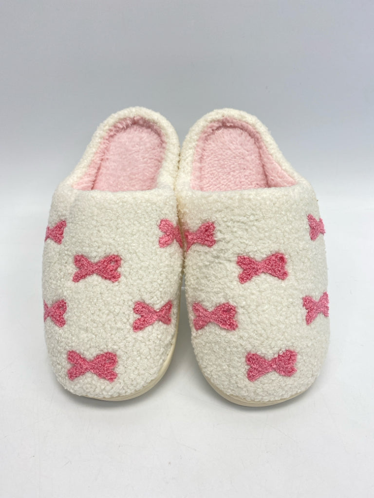 Size S,M,L White Pink Bow(s) Slippers