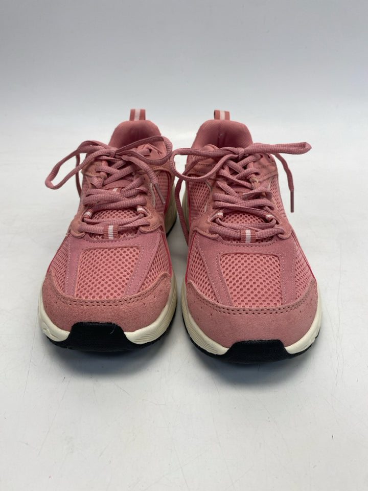 Avia US Shoe Size 8.5 Pink Lace-up Sneakers