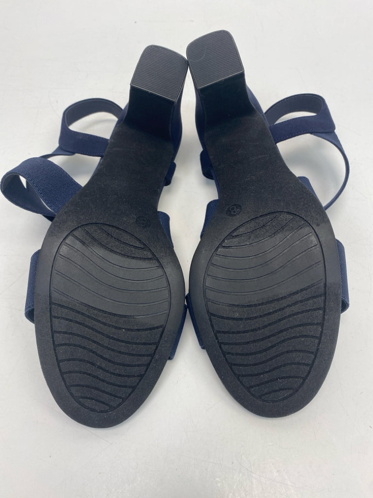 NWOT Lauren Blakwell  Size 8 Navy Sandals
