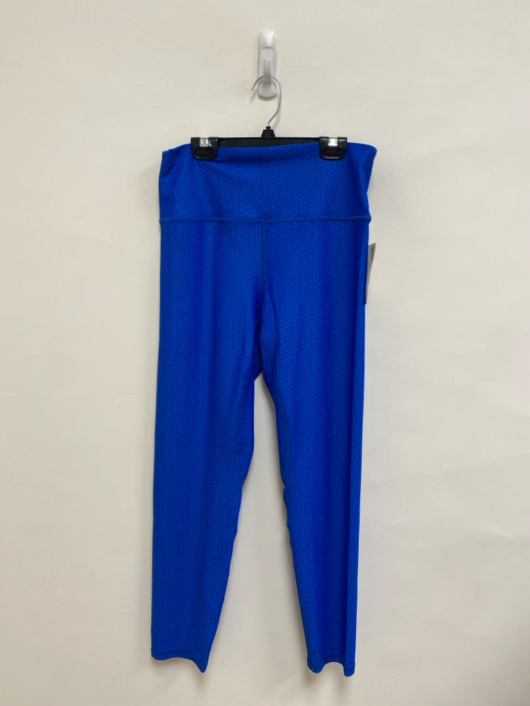 NWT Size L Blue Geometric Cropped Athletic Leggings
