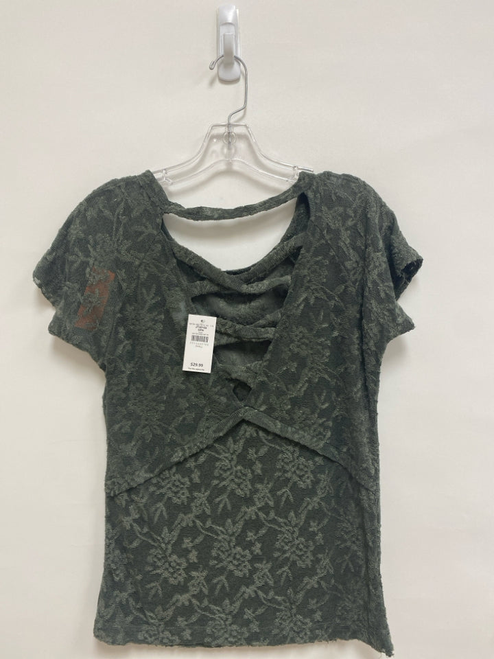 NWT daytrip Size S Dark Olive Lace Ladies Top