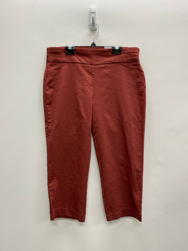 NWT Croft/Barrow Size 6 Dark Terra Cotta Cropped Ladies Pants