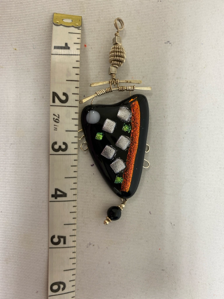 Black Orange/Green Pendant