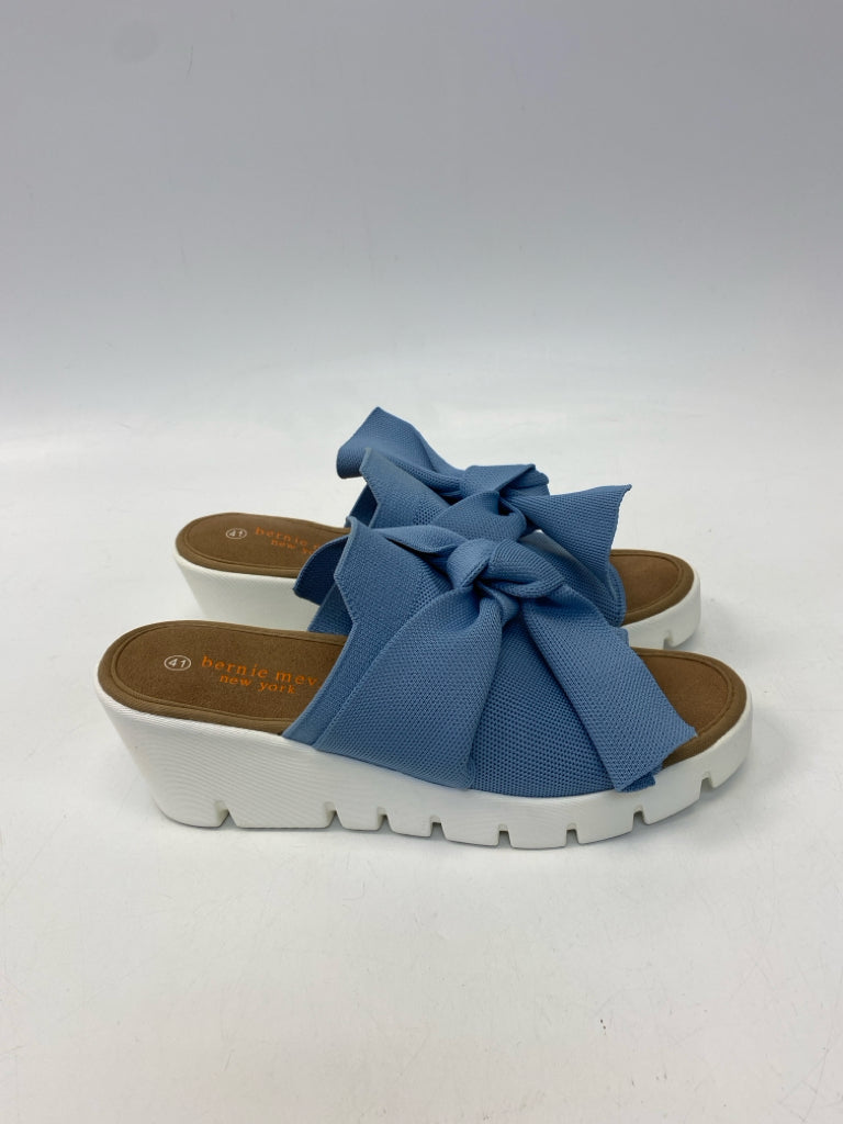 Bernie Mev  Size 41 Blue Sandals