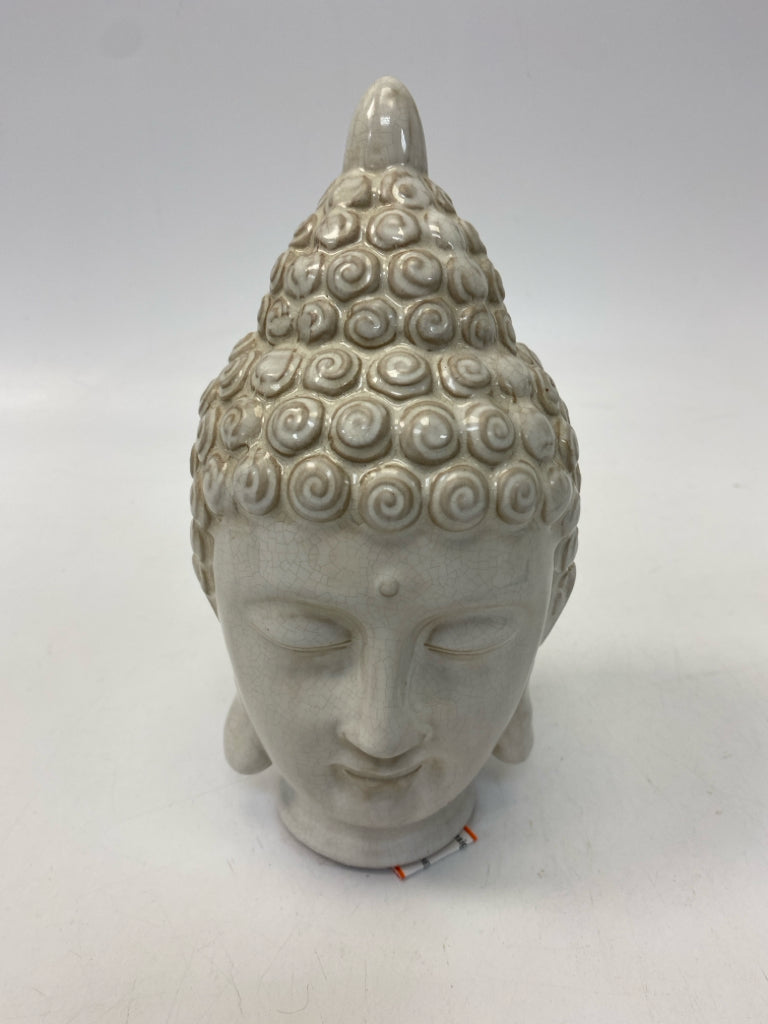 Cream Figurine