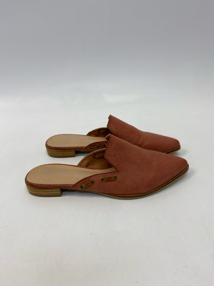 Size 7 Dark Salmon Mules