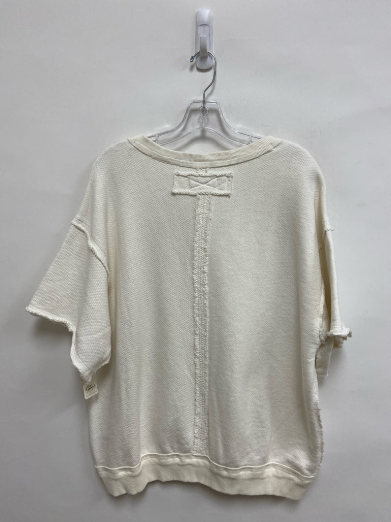 NWT We The Free Size XL Cream Texture Short Sleeve Ladies Top