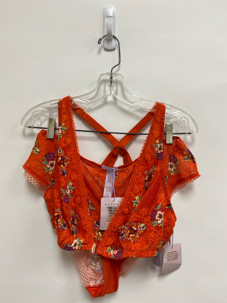 NWT  SIZE  3X Orange Green/Purple Flowers Lace Plus Size Lingerie