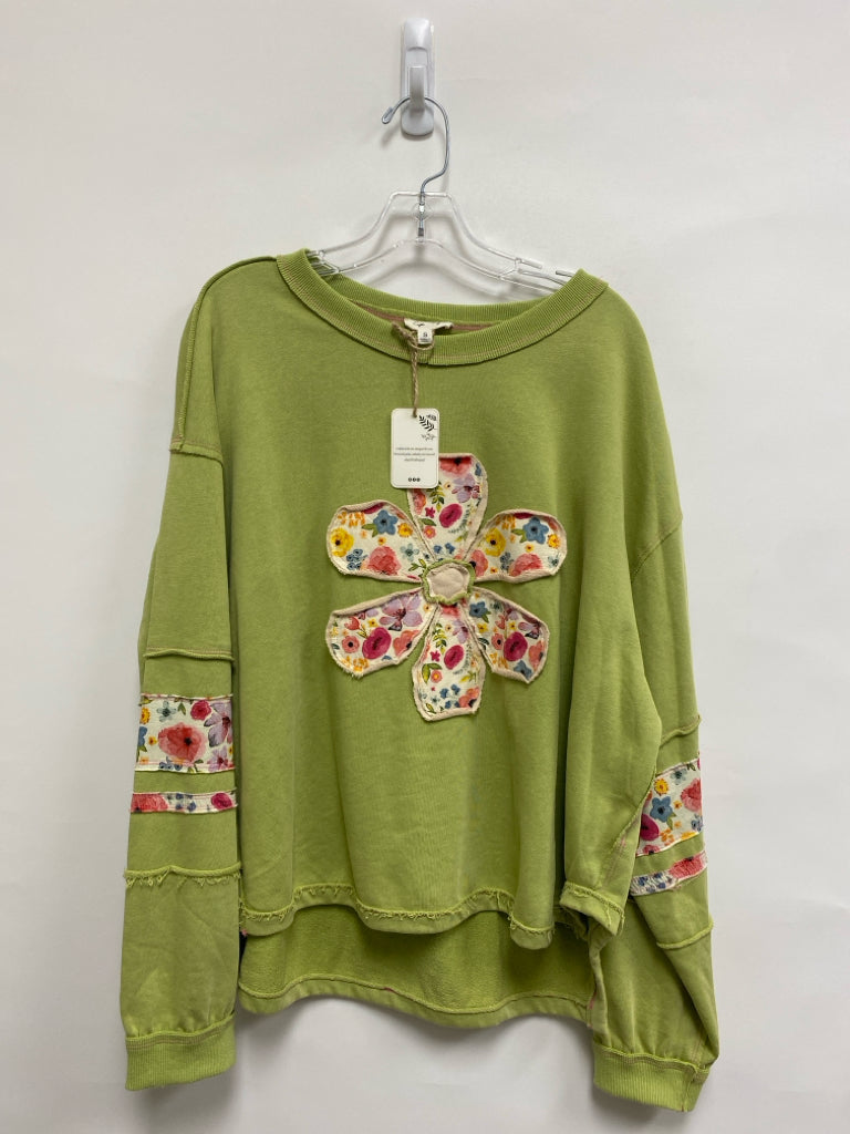 NWT Size S Green Cream/Pink Flowers Ladies Sweatshirt