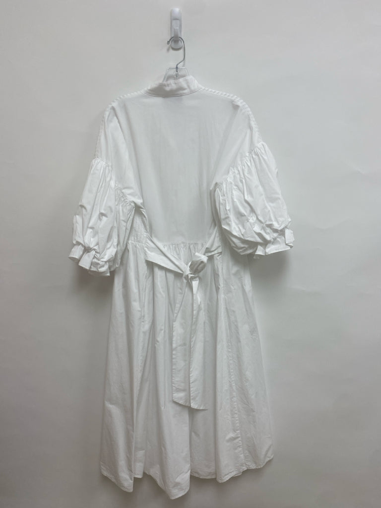 Size OSFM White Maxi Ladies Dress