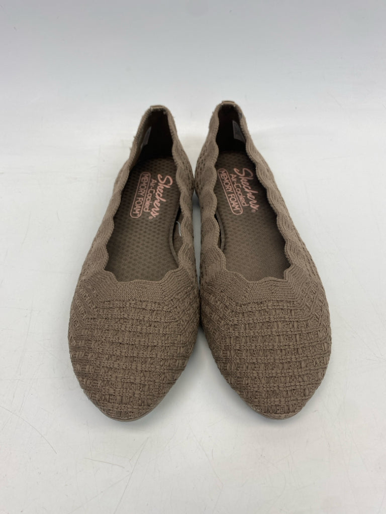 NWOT Skechers  Size 7 Brown Flats