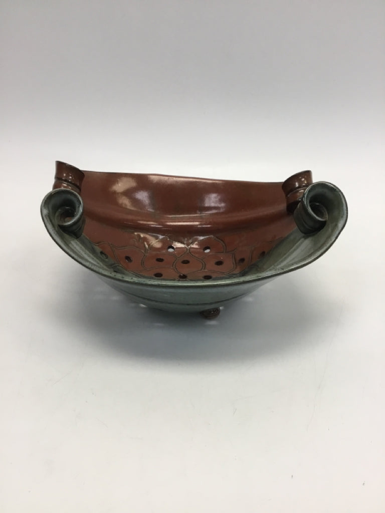Green Brown Pottery