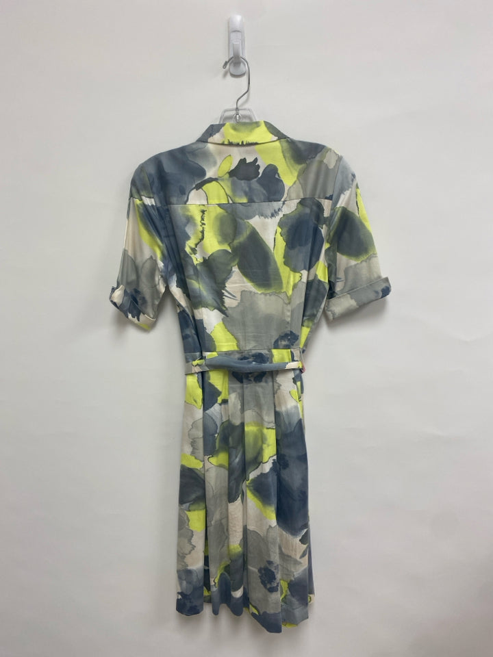 J McLaughlin Size M Gray/White Neon Yellow Tie Dye Ladies Dress
