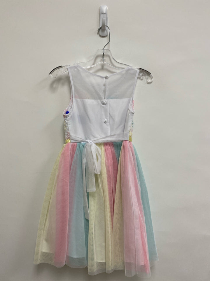 SIZE 6 White Pink/Yellow Flowers Sleeveless Embroidered Girl&