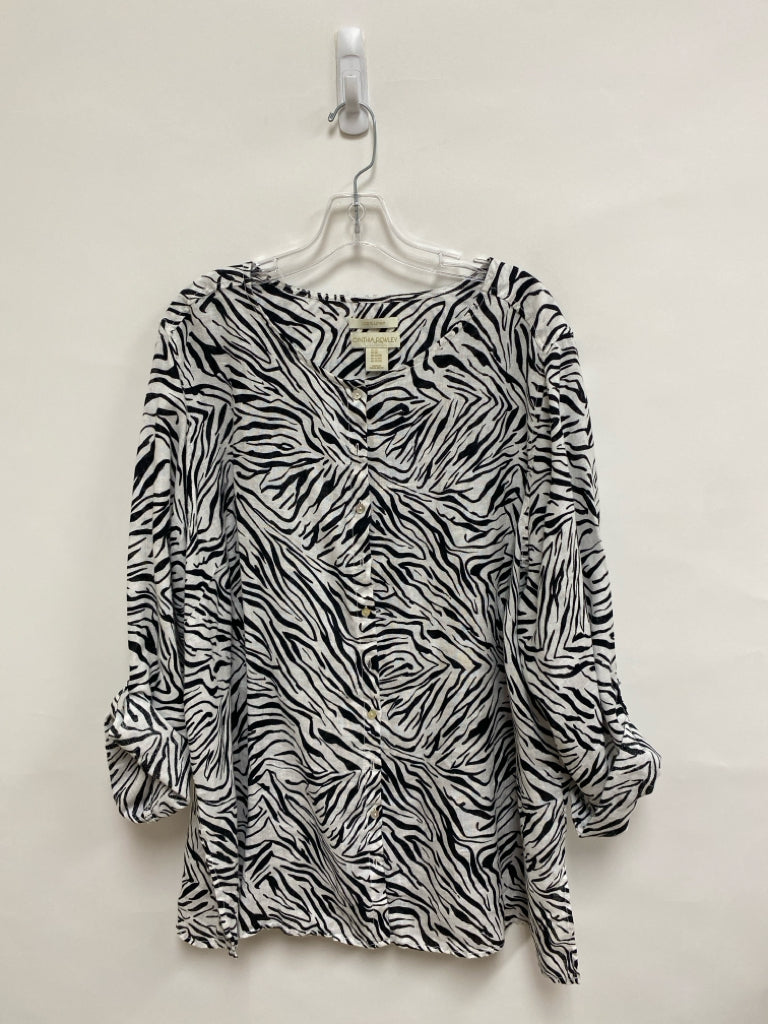 Cynthia Rowley  SIZE  3X White Black Zebra Print Button Up Linen Plus Size Top