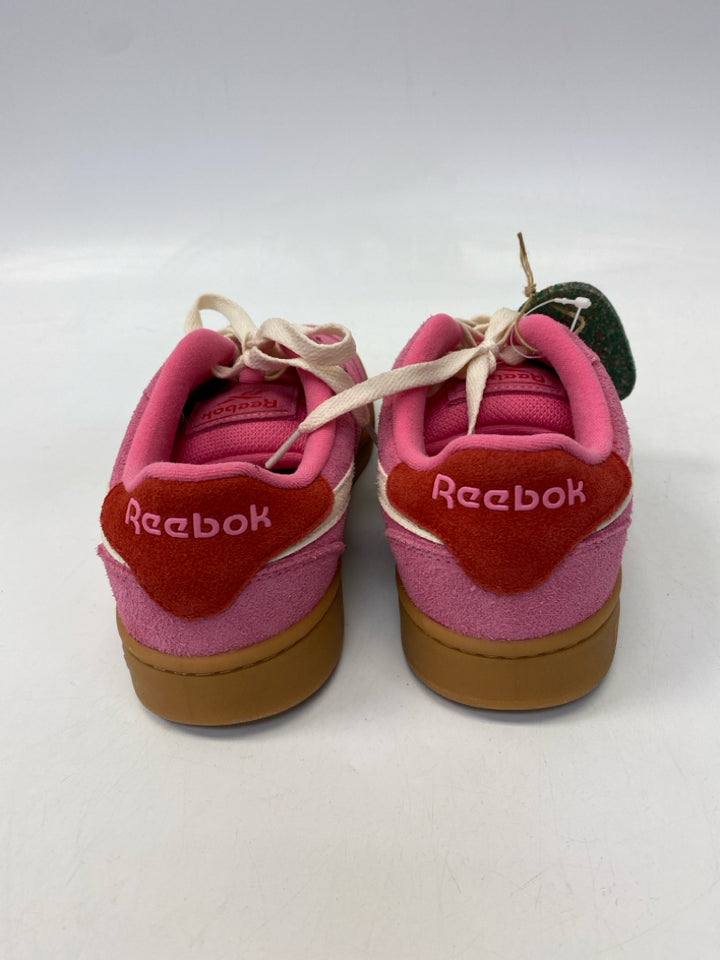 NWT Reebok  Size 8.5 Pink Lace-up Sneakers