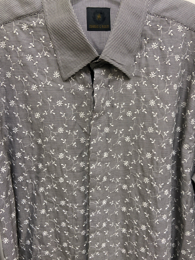 Size XL White/Black Houndstooth Button Up Embroidered Men&