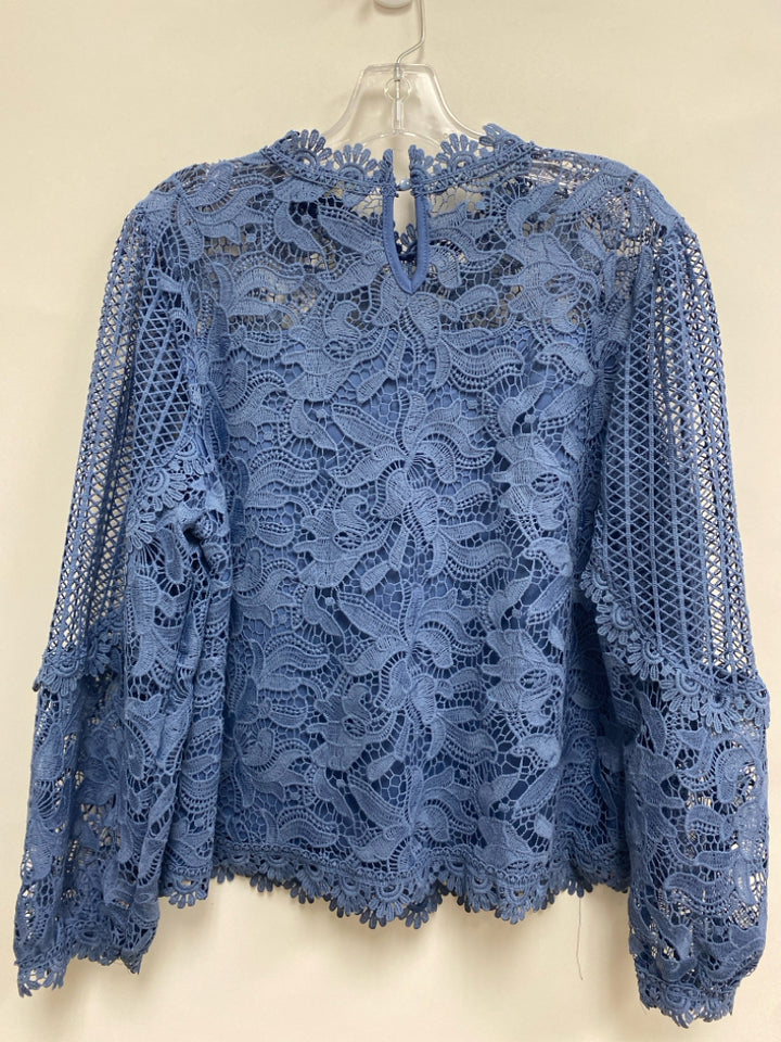 NWT ultra pink Size XL Slate Blue Crochet Ladies Top
