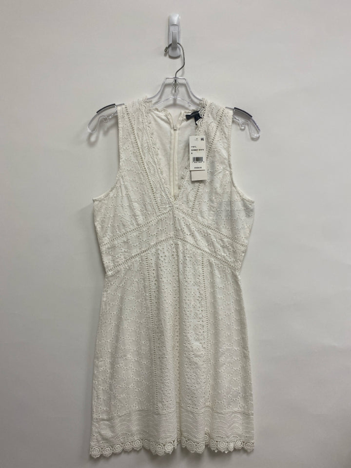 NWT French Connection Size 8 White Sleeveless Embroidered Ladies Dress