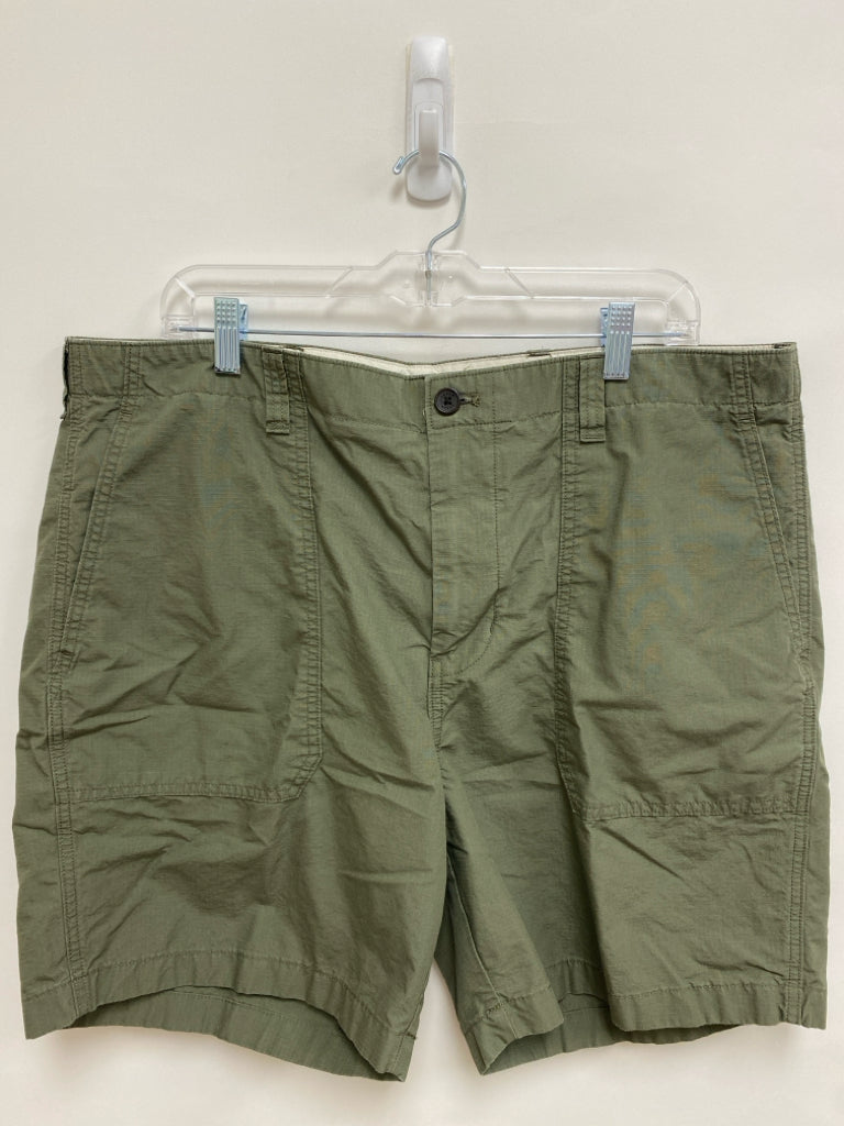 J Crew Size 38 Olive Green Men&