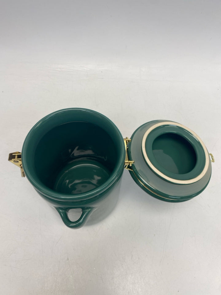jcp Green Canister