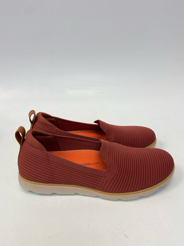NWOT Ryka  Size 9.5 Dark Red Fabric Sneakers