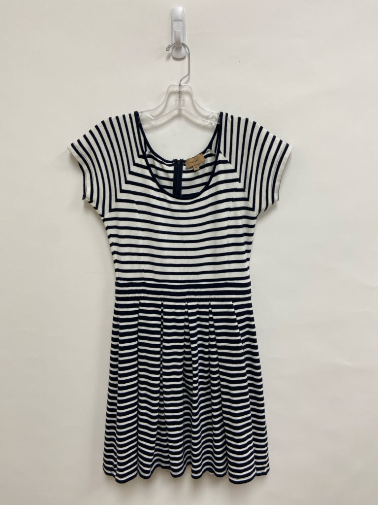 Size 6 White/Navy Stripes Short Sleeve Ladies Dress