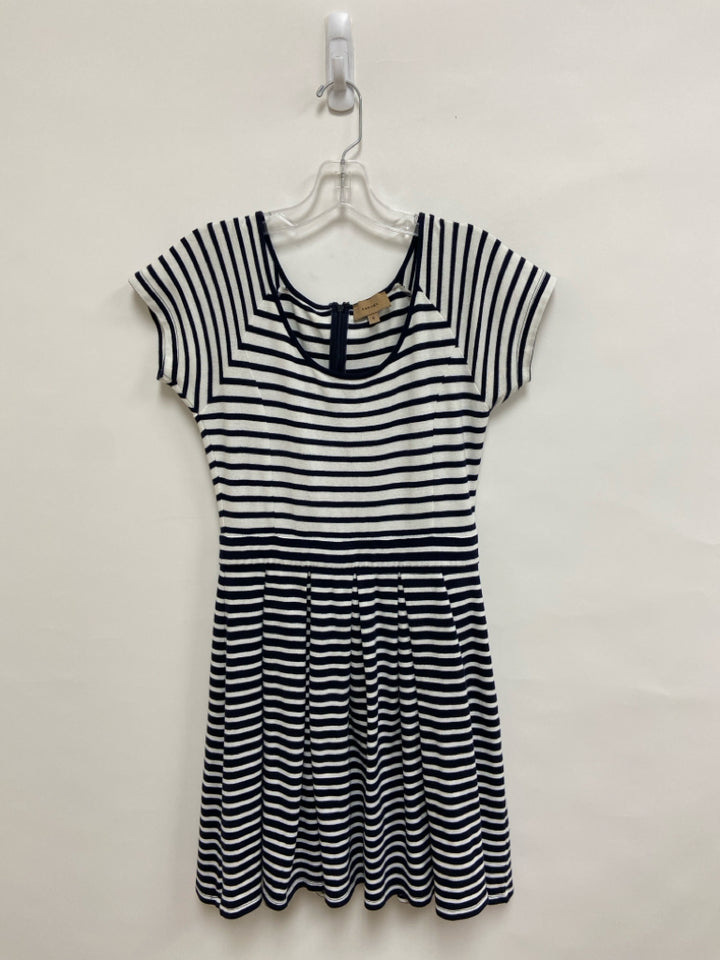 Size 6 White/Navy Stripes Short Sleeve Ladies Dress