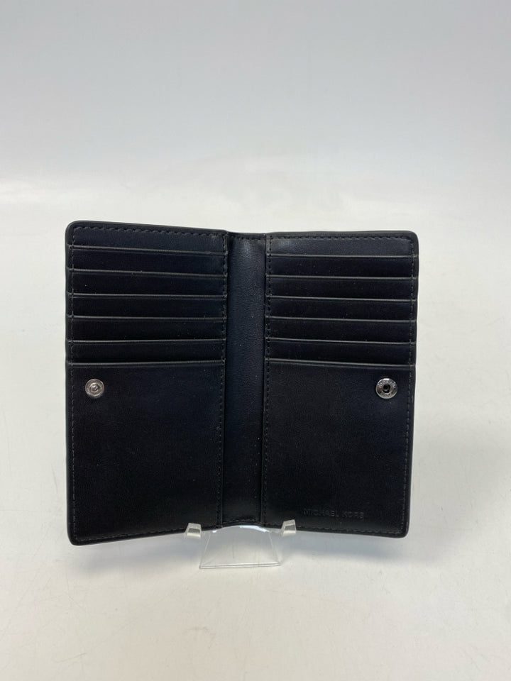 Michael Kors Black Gray Signature Wallet