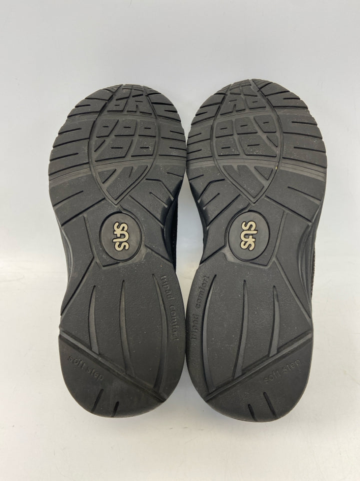NWOT Sas  Size 10.5 Black Sneakers