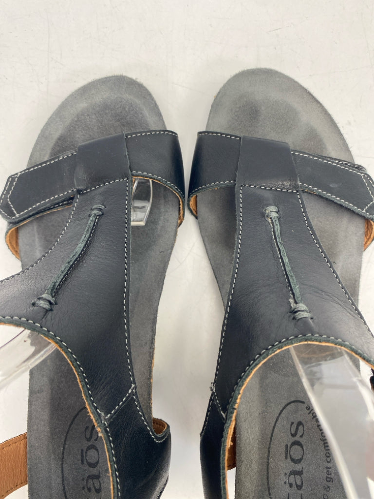 Taos  Size 38 Black Sandals